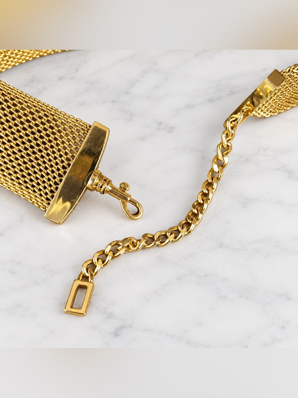 St. John Vintage Gold Plated Mesh Chain Belt Logo Adjustable 34.5” - Picture 5 of 6